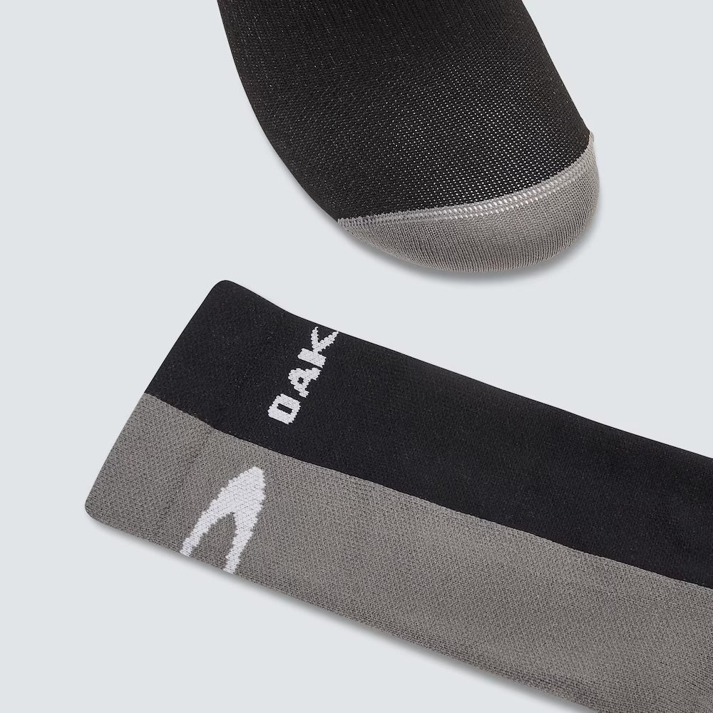 OAKLEY ICON ROAD SHORT SOCKS