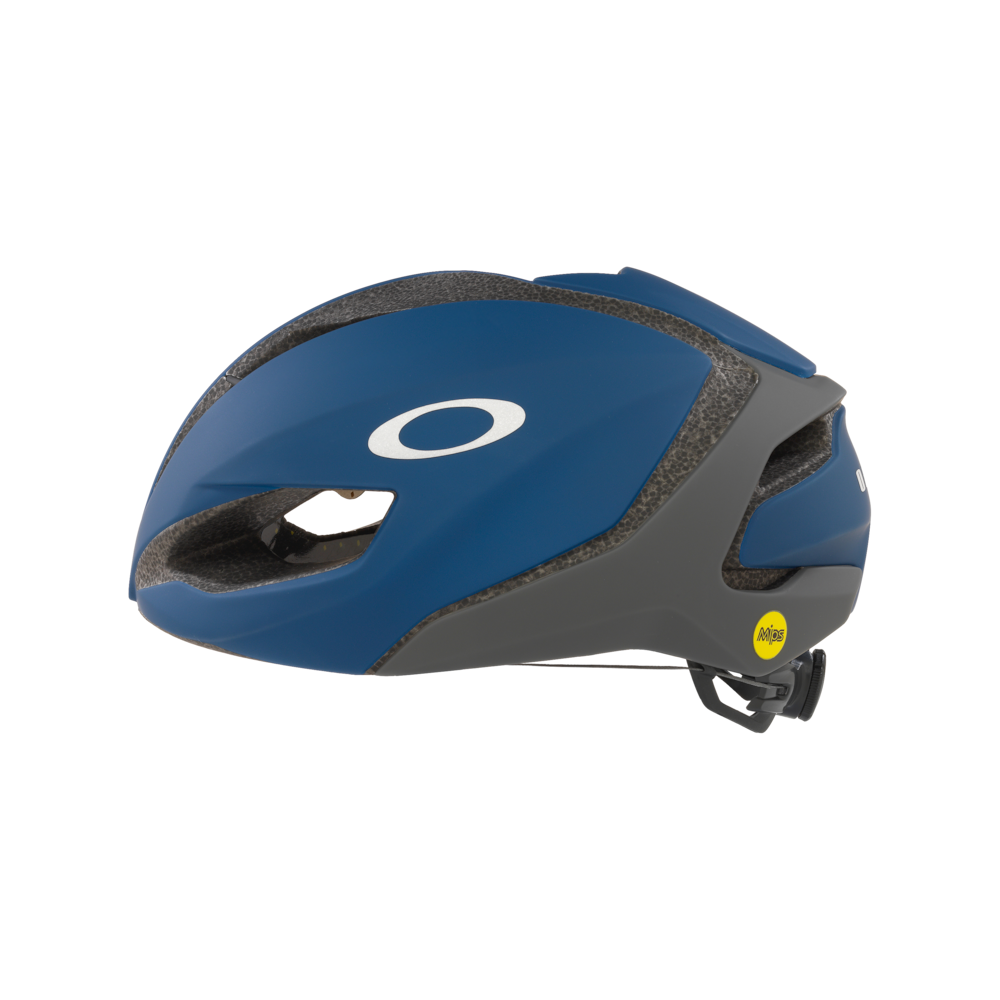 OAKLEY ARO 5